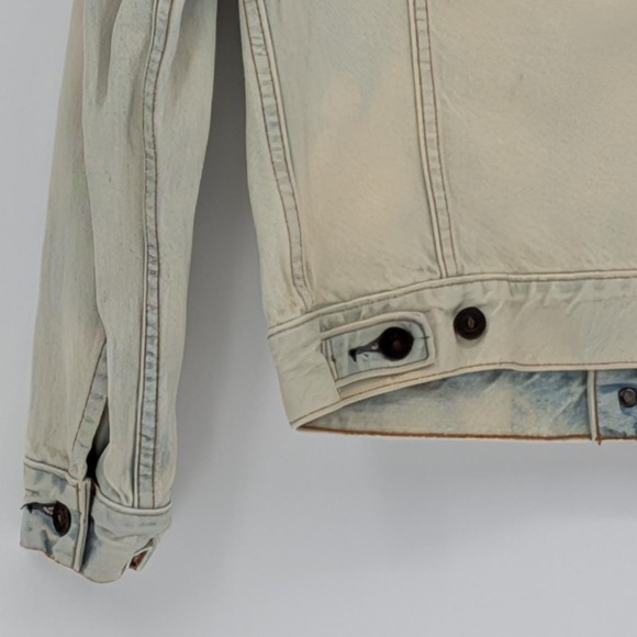 Vintage 1995 Levi's 36 JDM 70505-XX Light Wash Denim Trucker Jacket Japan Made